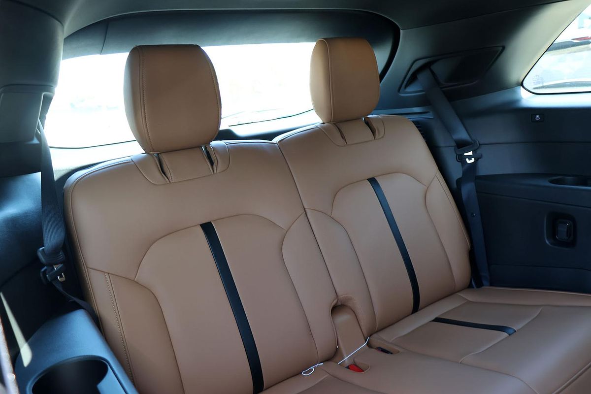 2024 Mazda CX-90 G50e Azami KK
