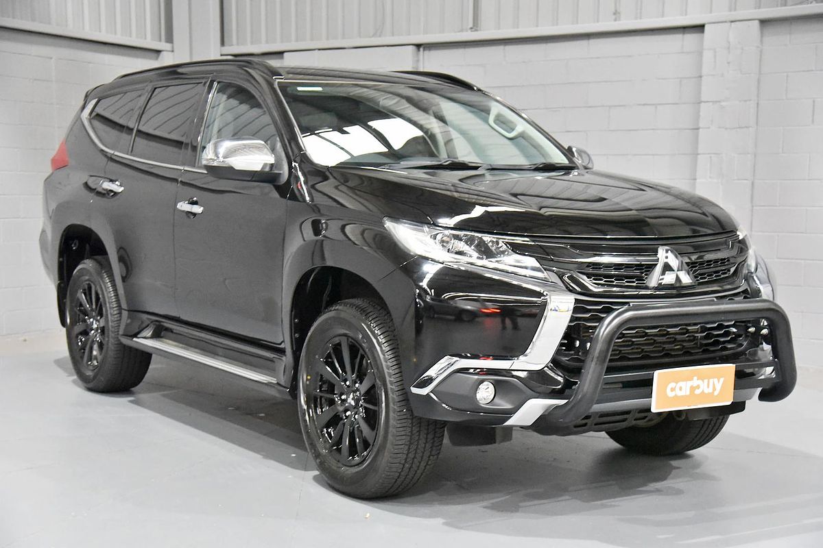 2019 Mitsubishi Pajero Sport Black Edition QE