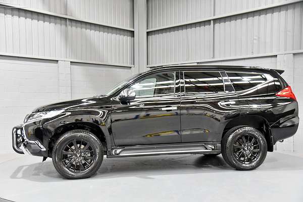 2019 Mitsubishi Pajero Sport Black Edition QE