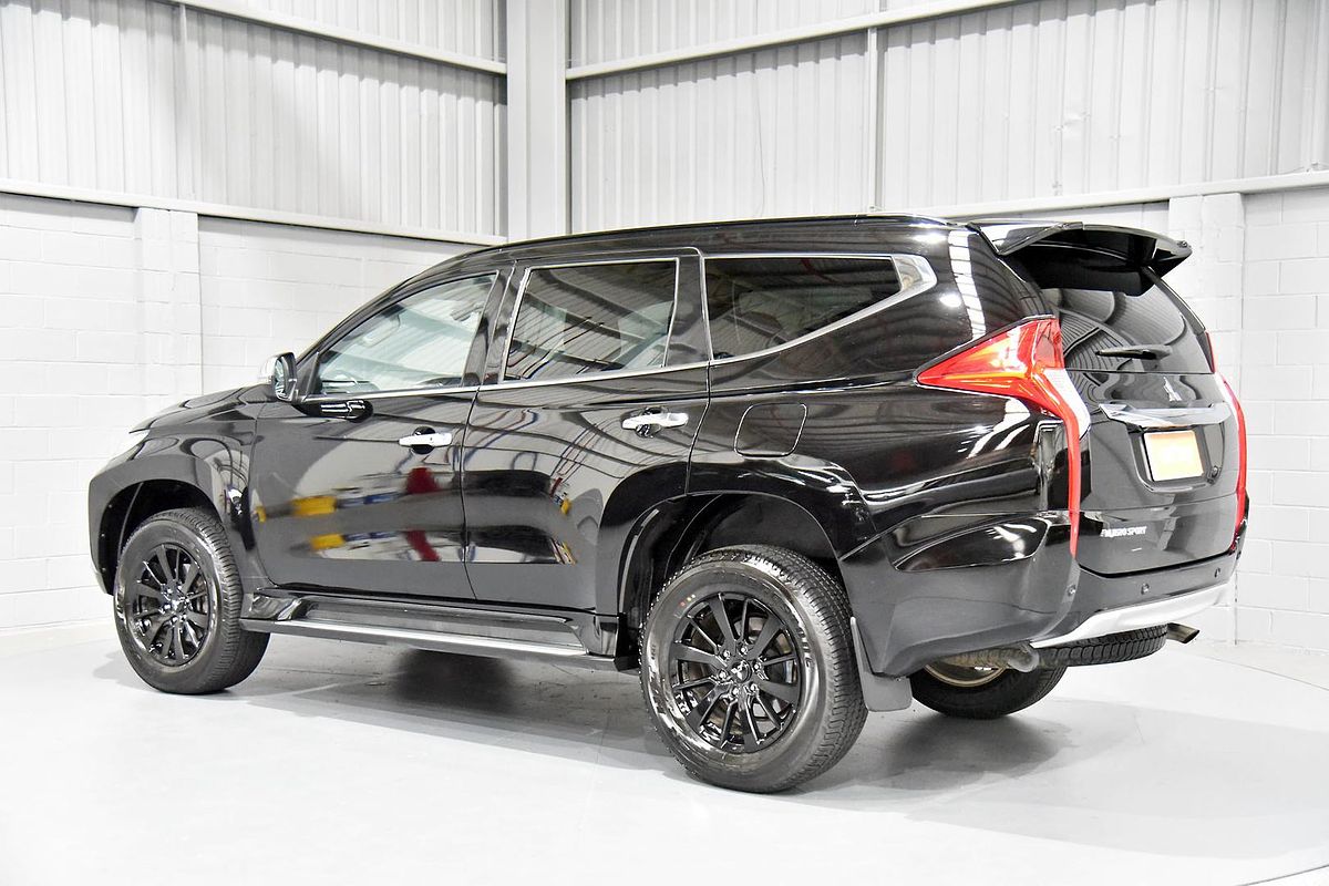 2019 Mitsubishi Pajero Sport Black Edition QE