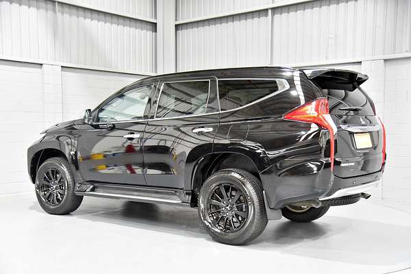 2019 Mitsubishi Pajero Sport Black Edition QE