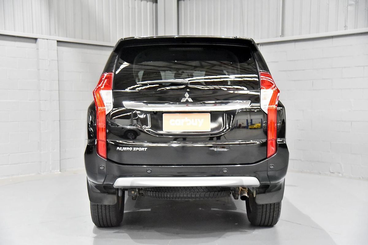 2019 Mitsubishi Pajero Sport Black Edition QE