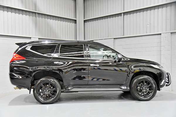 2019 Mitsubishi Pajero Sport Black Edition QE