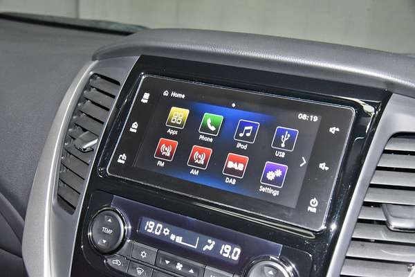 2019 Mitsubishi Pajero Sport Black Edition QE