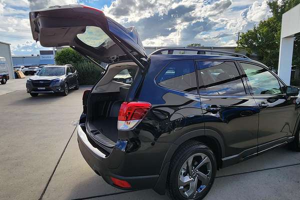 2024 Subaru Forester STI Sport S5