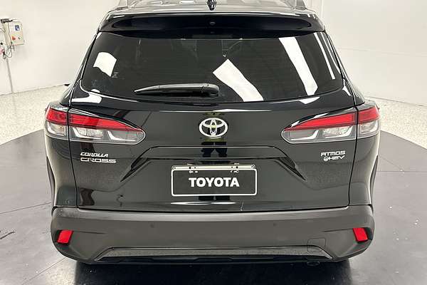 2024 Toyota Corolla Cross Atmos MXGH15R