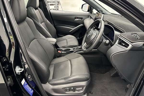 2024 Toyota Corolla Cross Atmos MXGH15R