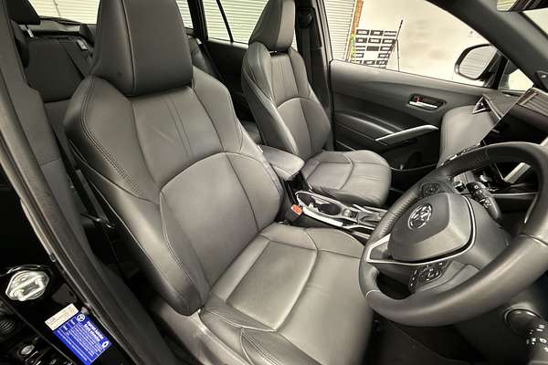 2024 Toyota Corolla Cross Atmos MXGH15R
