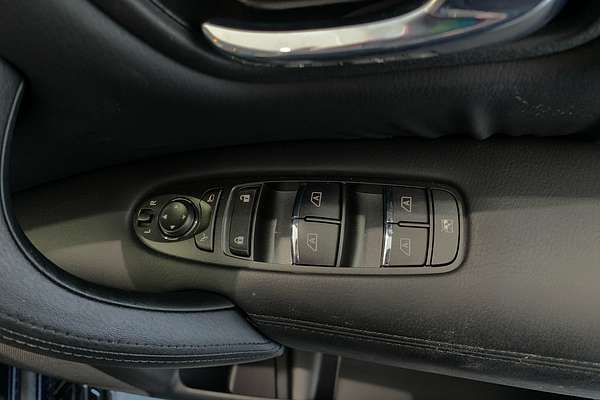 2024 Nissan Patrol Ti-L Y62