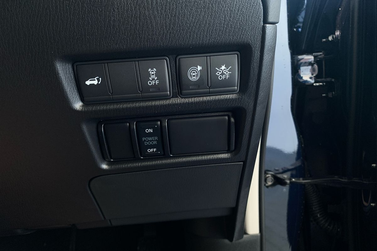 2024 Nissan Patrol Ti-L Y62