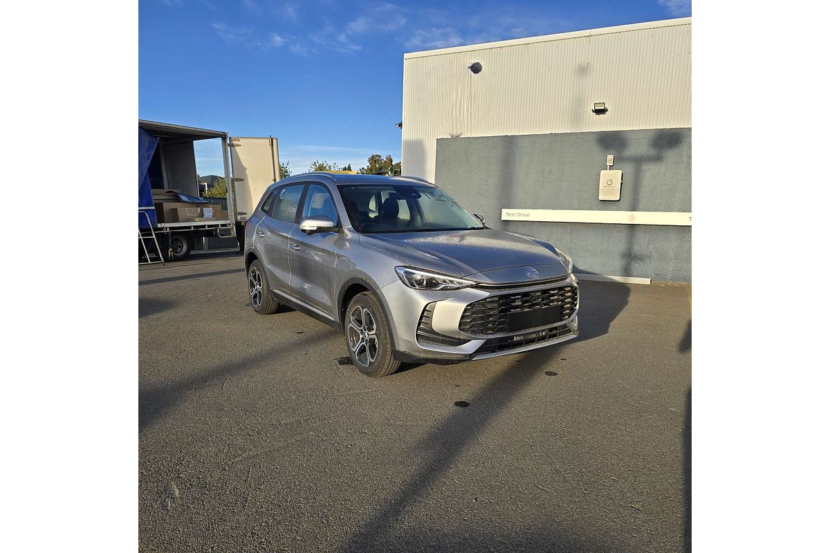 2025 MG ZS Essence ZS32