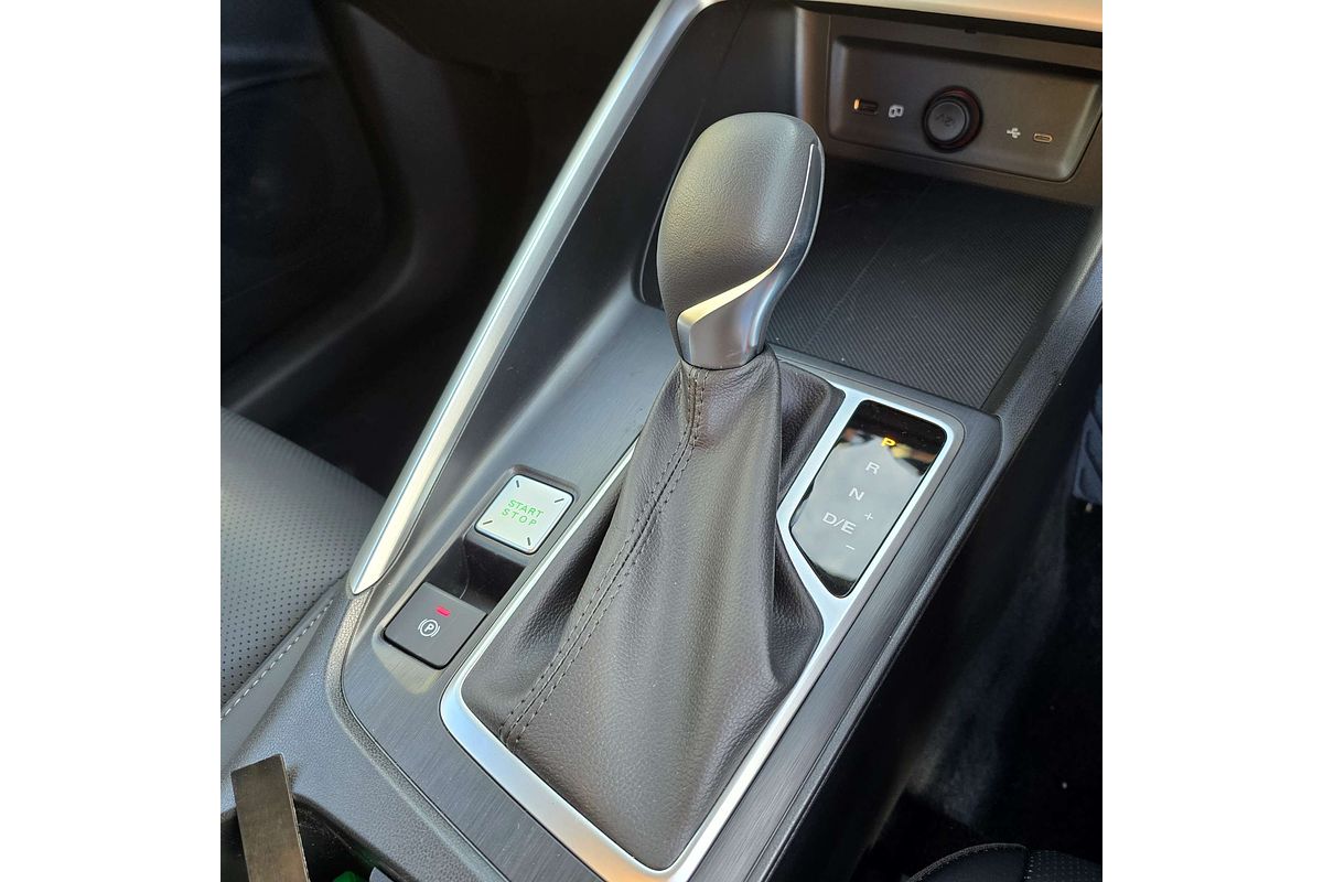 2025 MG ZS Essence ZS32