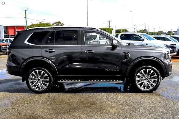 2025 Ford Everest Platinum
