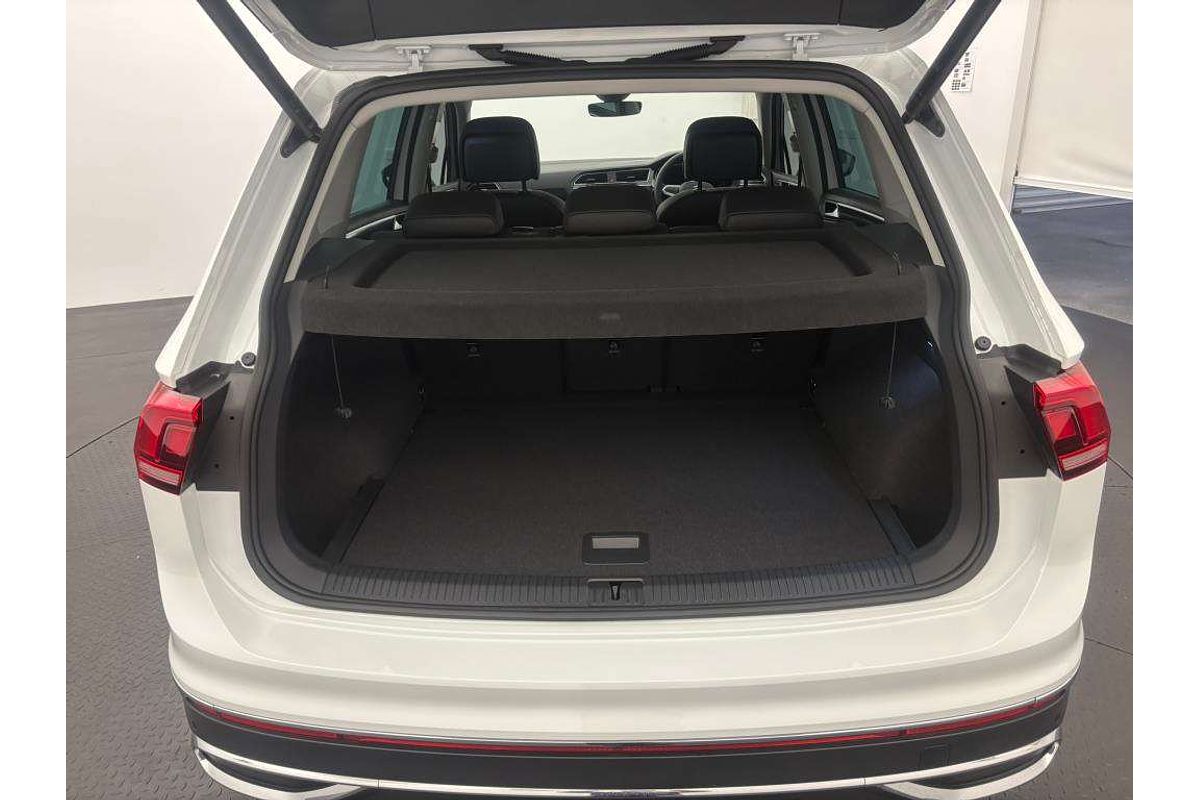 2023 Volkswagen Tiguan 162TSI Elegance 5N