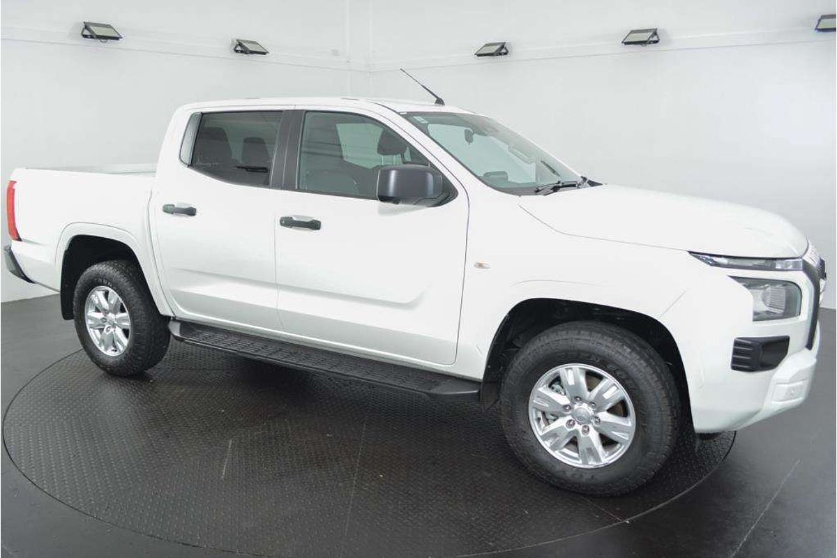 2024 Mitsubishi Triton GLX+ MV 4X4