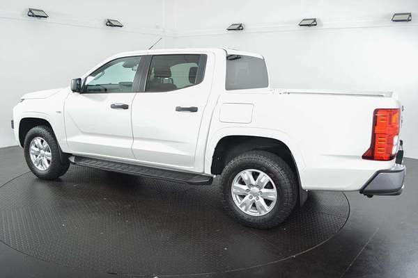 2024 Mitsubishi Triton GLX+ MV 4X4