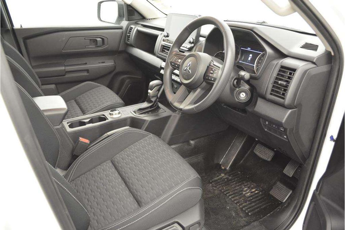 2024 Mitsubishi Triton GLX+ MV 4X4