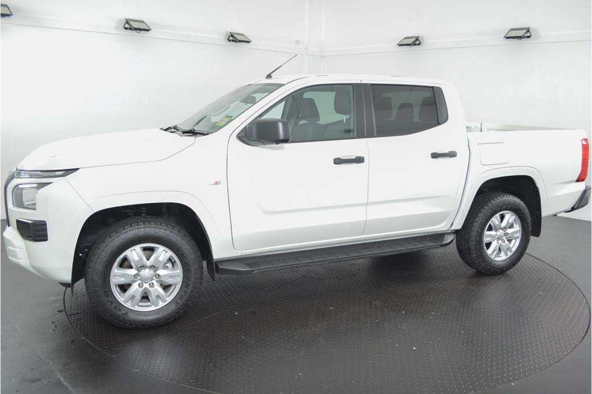 2024 Mitsubishi Triton GLX+ MV 4X4