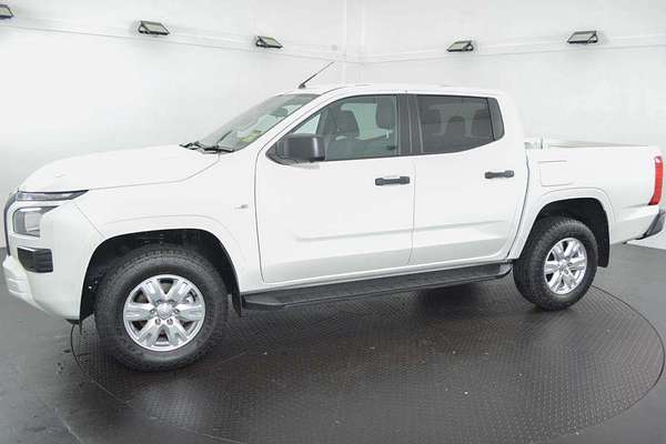 2024 Mitsubishi Triton GLX+ MV 4X4