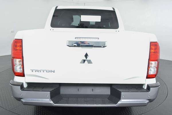 2024 Mitsubishi Triton GLX+ MV 4X4