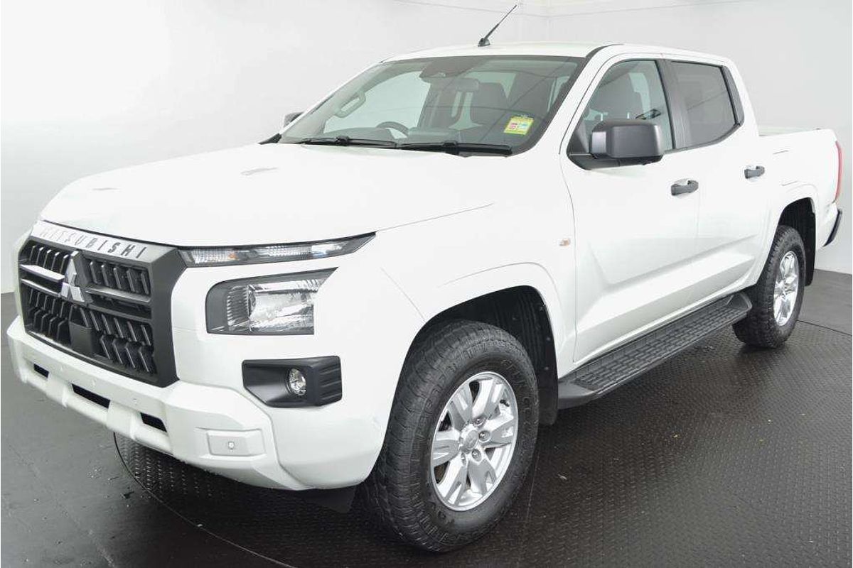 2024 Mitsubishi Triton GLX+ MV 4X4