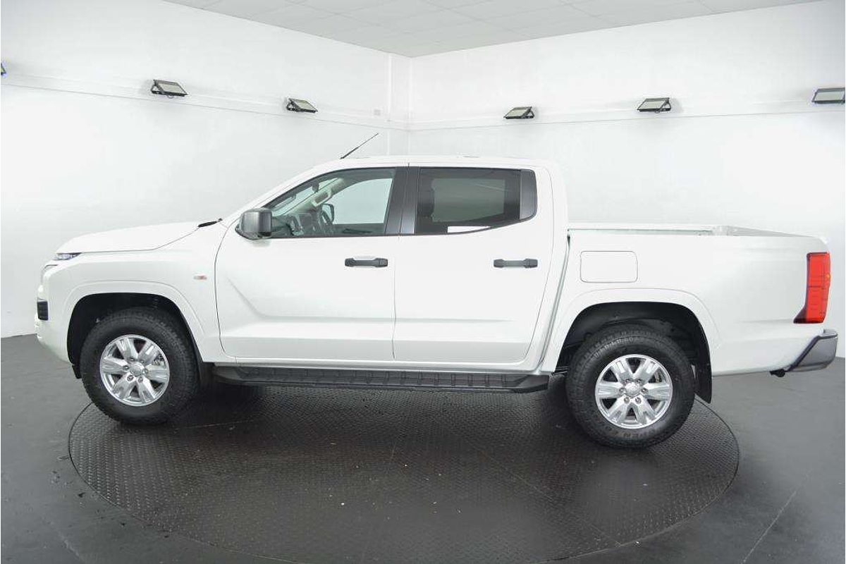 2024 Mitsubishi Triton GLX+ MV 4X4