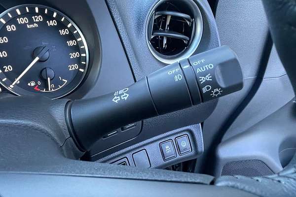 2023 Nissan Navara ST-X D23 4X4