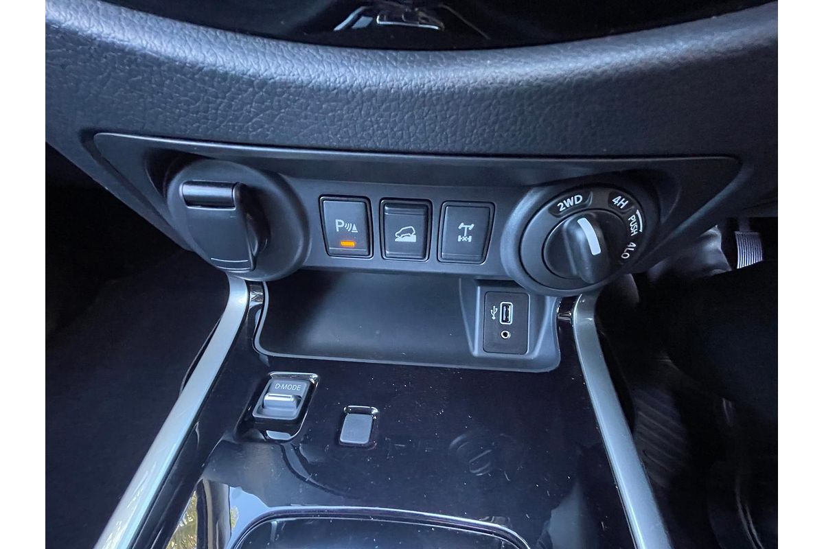 2023 Nissan Navara ST-X D23 4X4