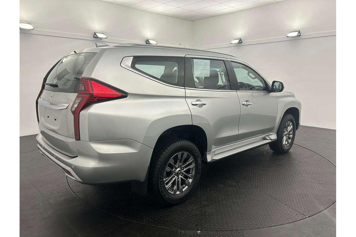2024 Mitsubishi Pajero Sport GLX QF