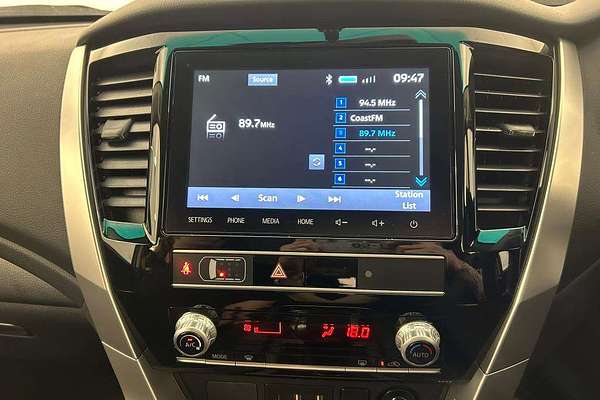 2024 Mitsubishi Pajero Sport GLX QF