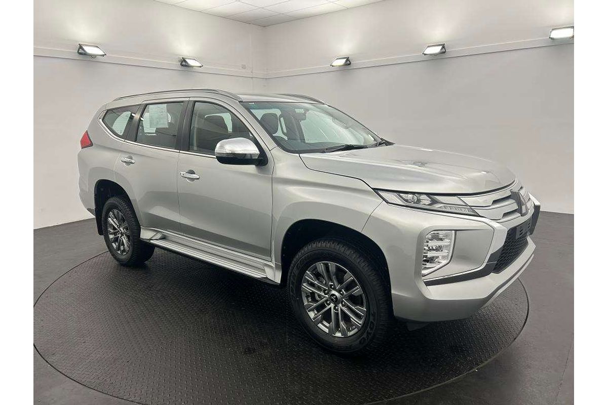 2024 Mitsubishi Pajero Sport GLX QF