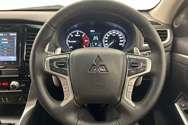 2024 Mitsubishi Pajero Sport GLX QF