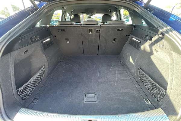 2023 Audi Q5 40 TDI S Line FY
