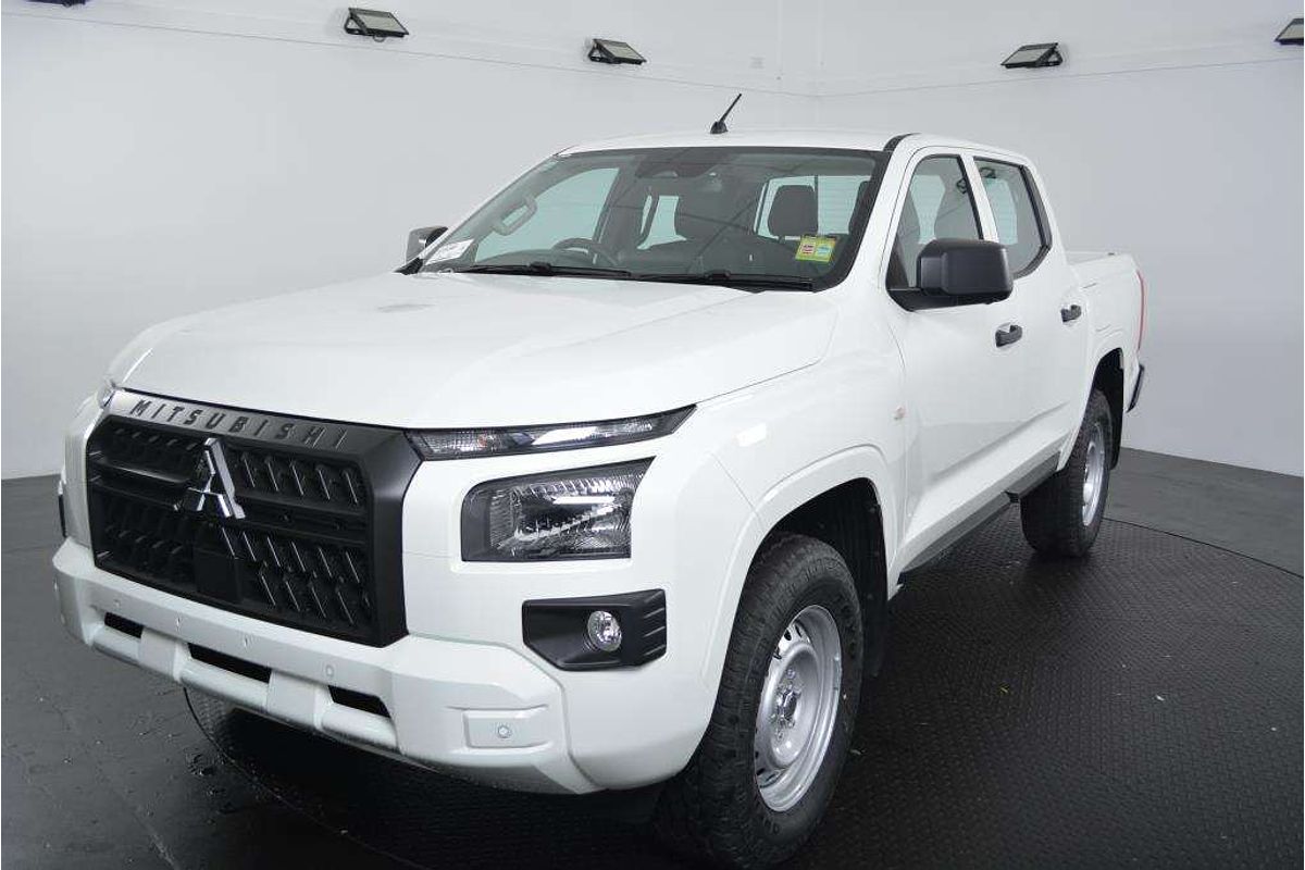 2024 Mitsubishi Triton GLX MV 4X4