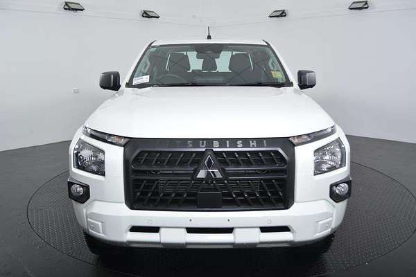 2024 Mitsubishi Triton GLX MV 4X4
