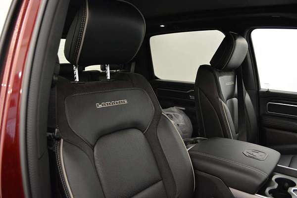 2023 RAM 1500 Laramie Sport RamBox DT 4X4 SWB