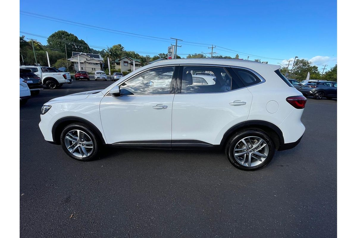 2022 MG HS Excite SAS23