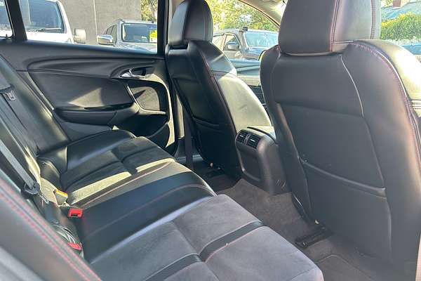 2016 Holden Commodore SV6 Black VF Series II