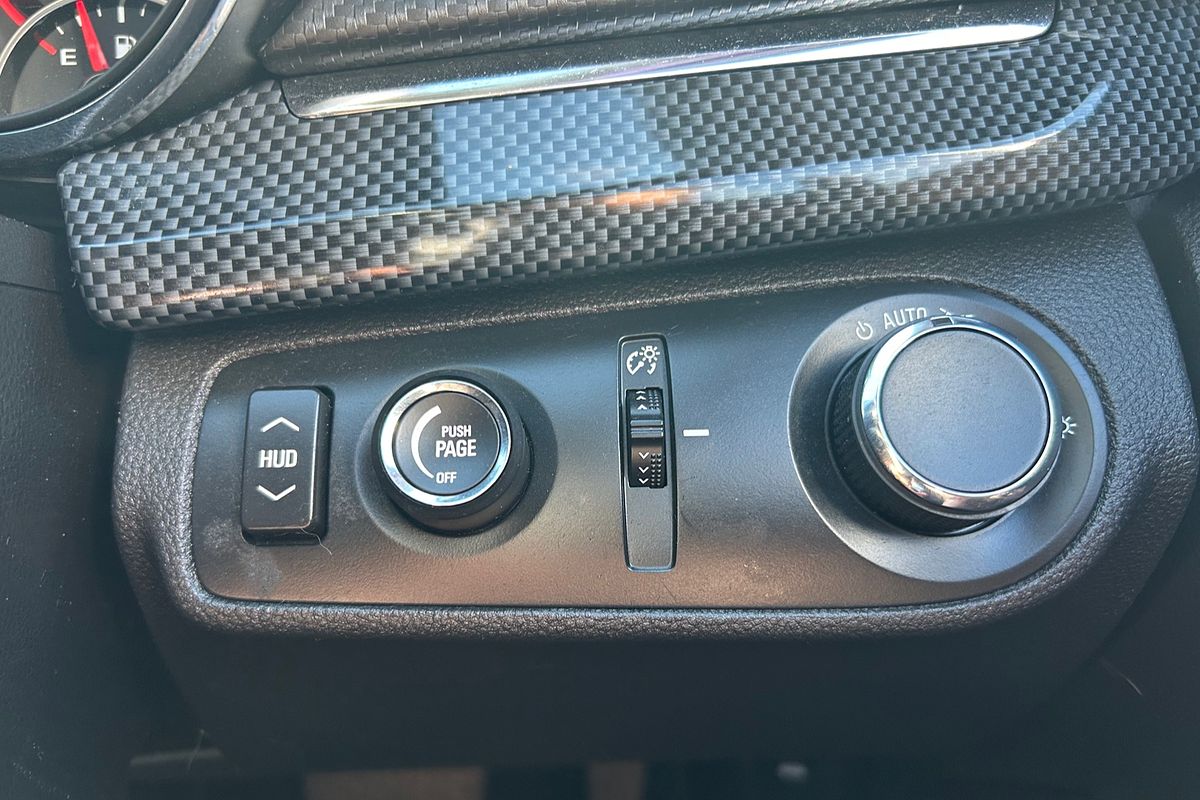 2016 Holden Commodore SV6 Black VF Series II