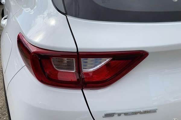 2024 Kia Stonic S YB