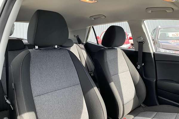 2024 Kia Stonic S YB