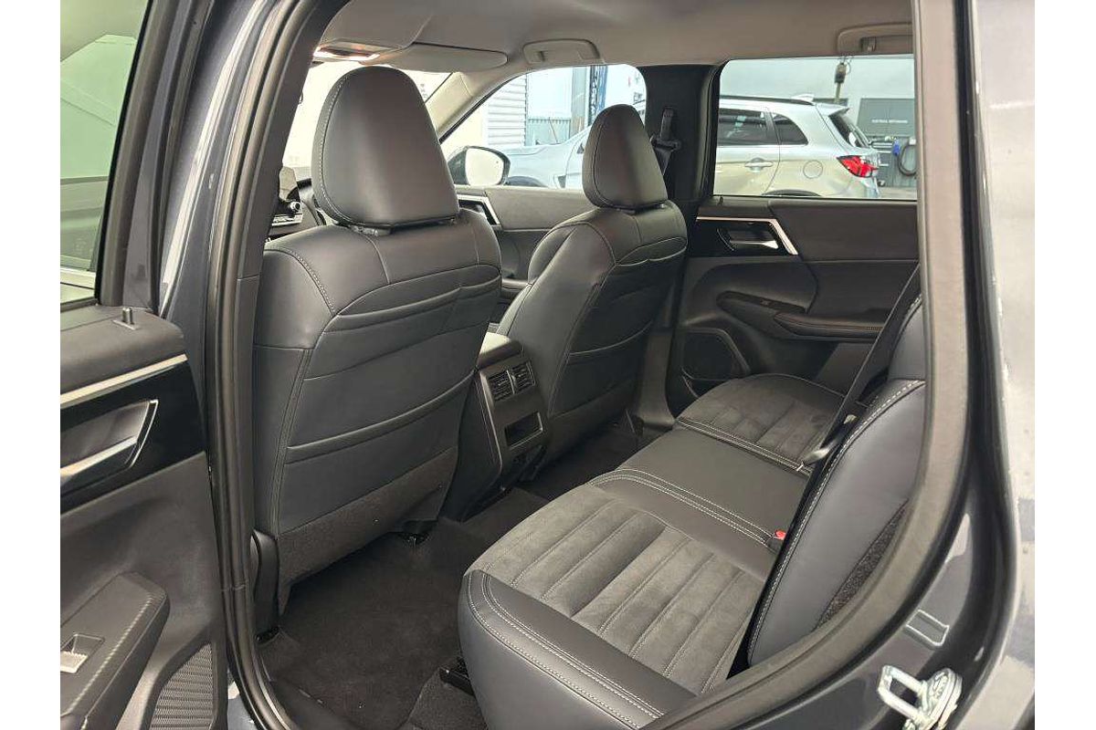 2024 Mitsubishi Outlander Aspire ZM