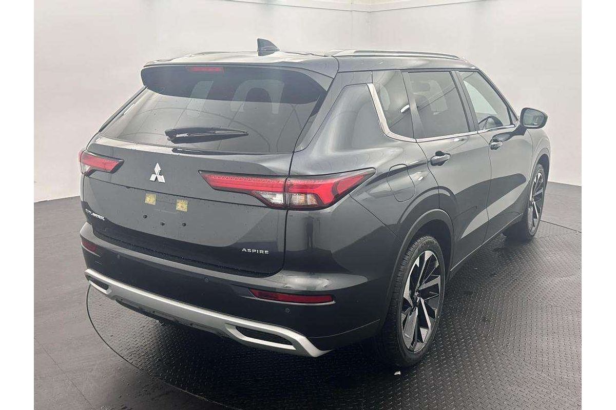 2024 Mitsubishi Outlander Aspire ZM