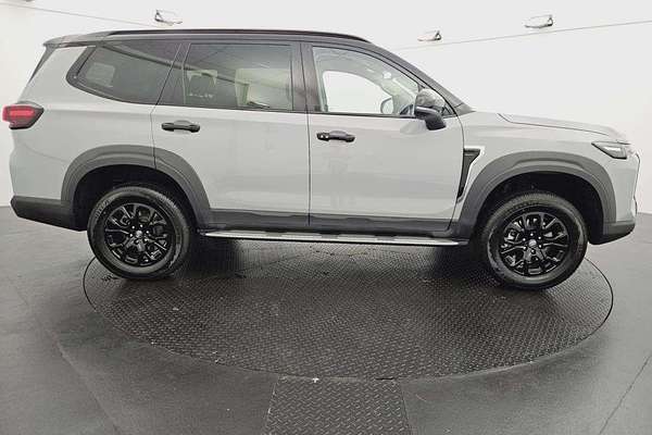 2024 LDV D90 Executive SV9A