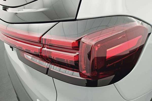 2024 LDV D90 Executive SV9A