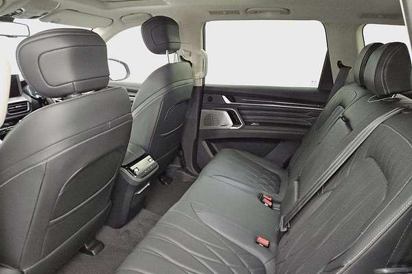 2024 LDV D90 Executive SV9A