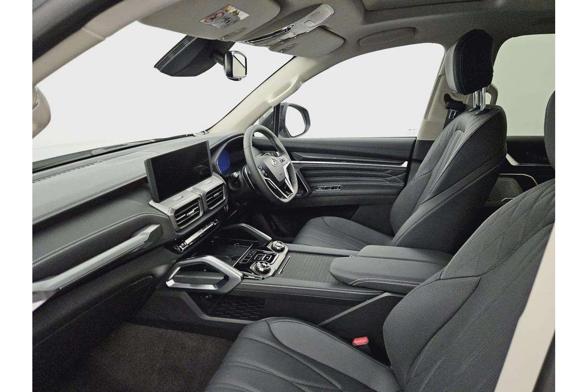 2024 LDV D90 Executive SV9A