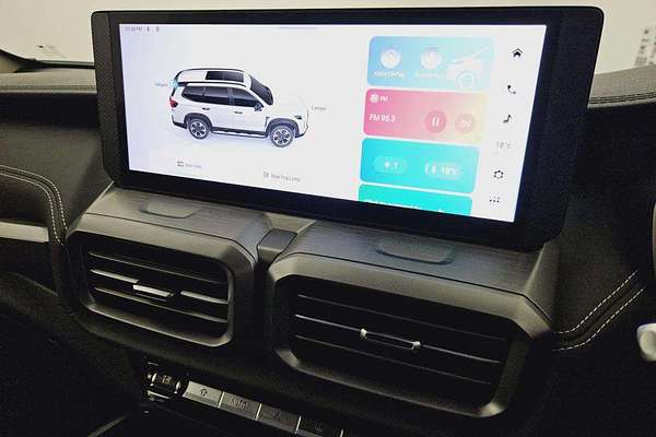 2024 LDV D90 Executive SV9A