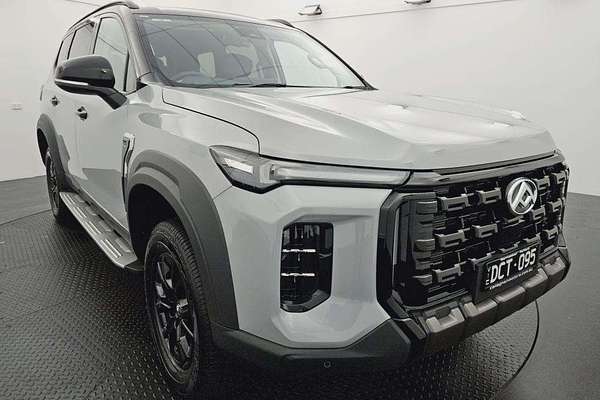 2024 LDV D90 Executive SV9A