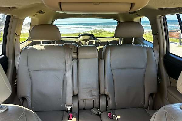 2011 Toyota Kluger Grande GSU45R